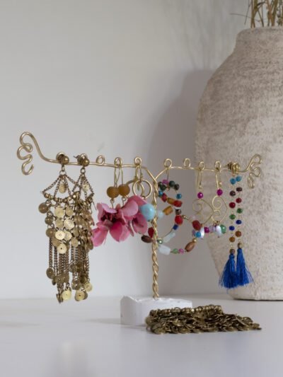 Curso de alambrismo y creación de bisuteria